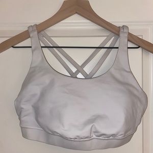Lululemon sports bra Size 8